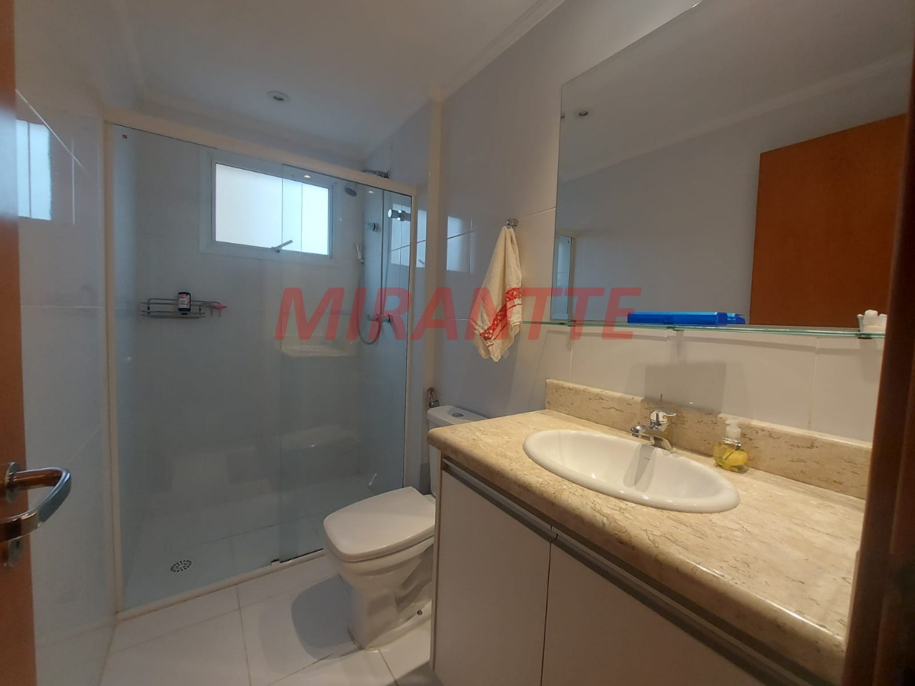 Apartamento de 133m² com 3 quartos em Água Fria