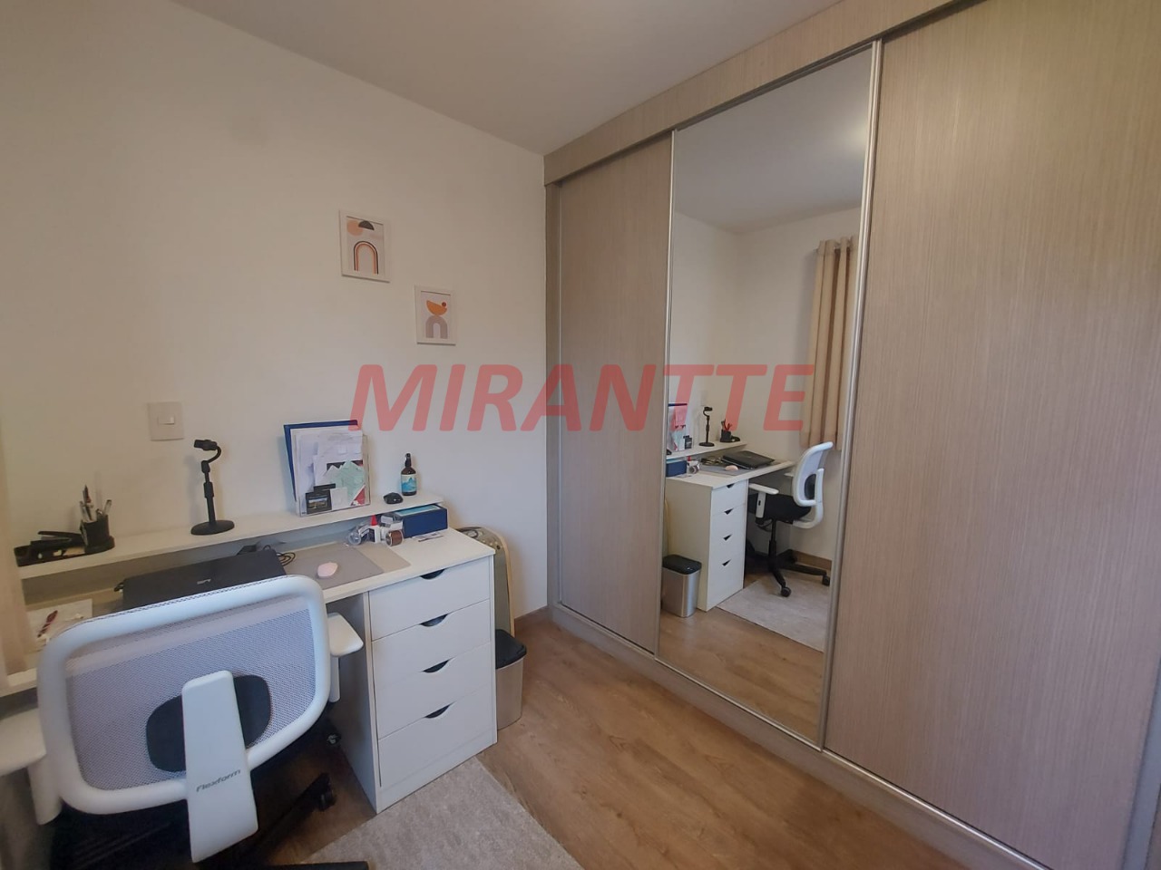 Apartamento de 133m² com 3 quartos em Água Fria