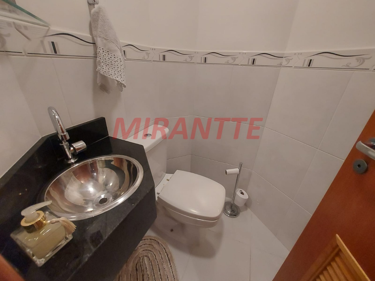 Apartamento de 133m² com 3 quartos em Água Fria