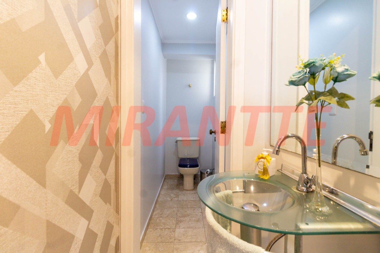 Apartamento de 140m² com 3 quartos em Santa Teresinha