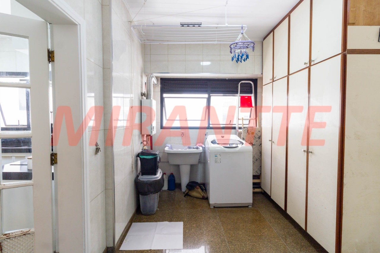 Apartamento de 140m² com 3 quartos em Santa Teresinha