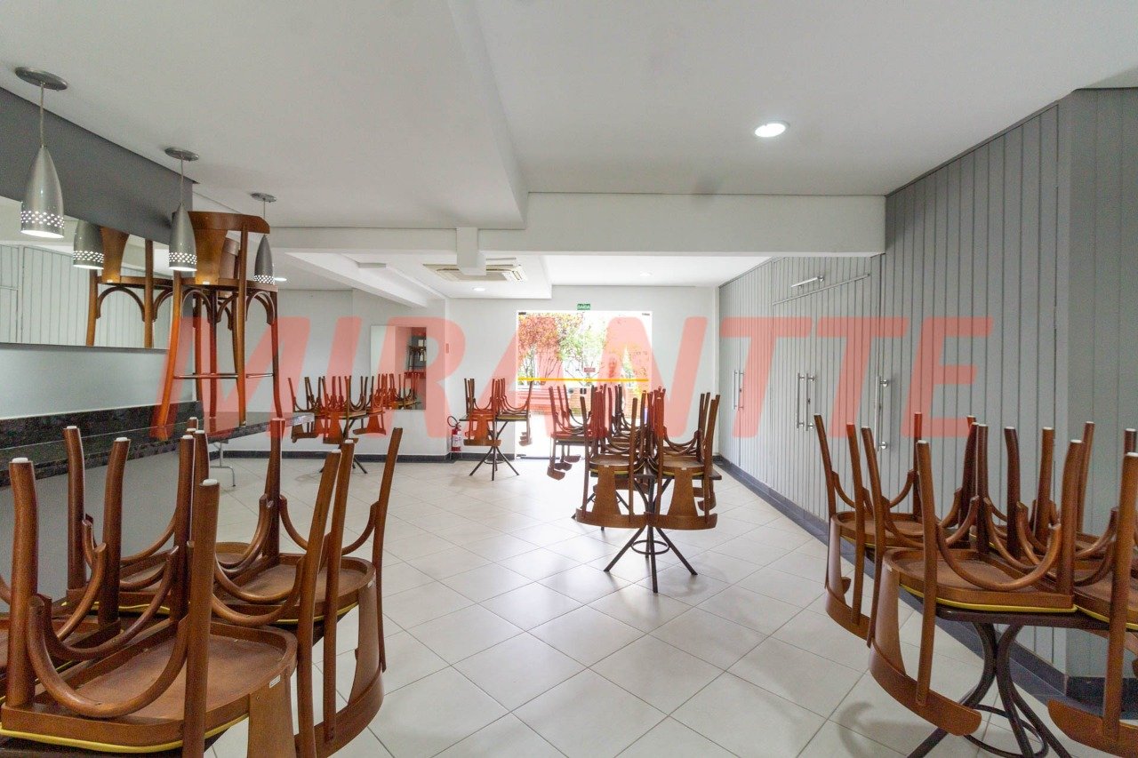 Apartamento de 140m² com 3 quartos em Santa Teresinha