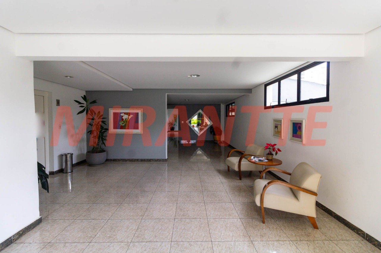 Apartamento de 140m² com 3 quartos em Santa Teresinha