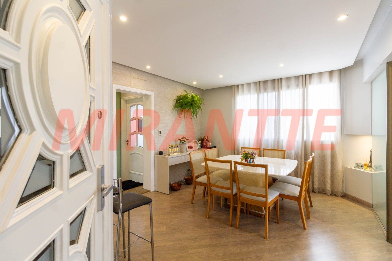 Apartamento de 140m² com 3 quartos em Santa Teresinha