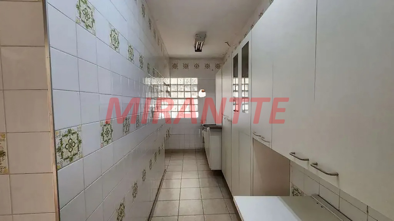 Sobrado de 300m² com 3 quartos em Santana