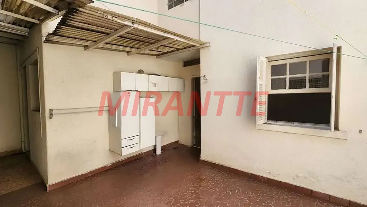 Sobrado de 300m² com 3 quartos em Santana