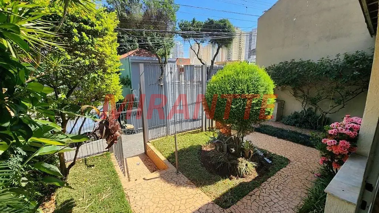 Sobrado de 300m² com 3 quartos em Santana