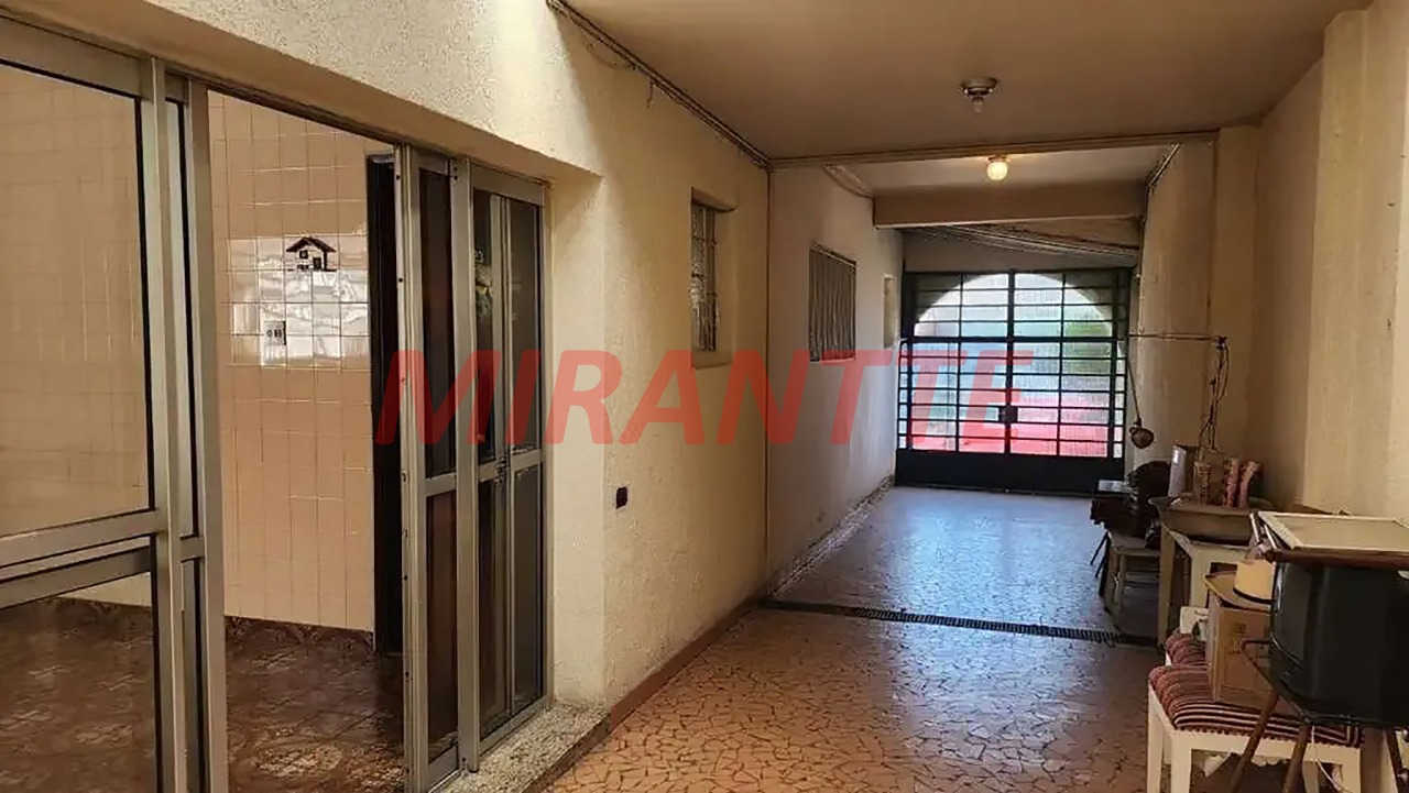 Sobrado de 300m² com 3 quartos em Santana