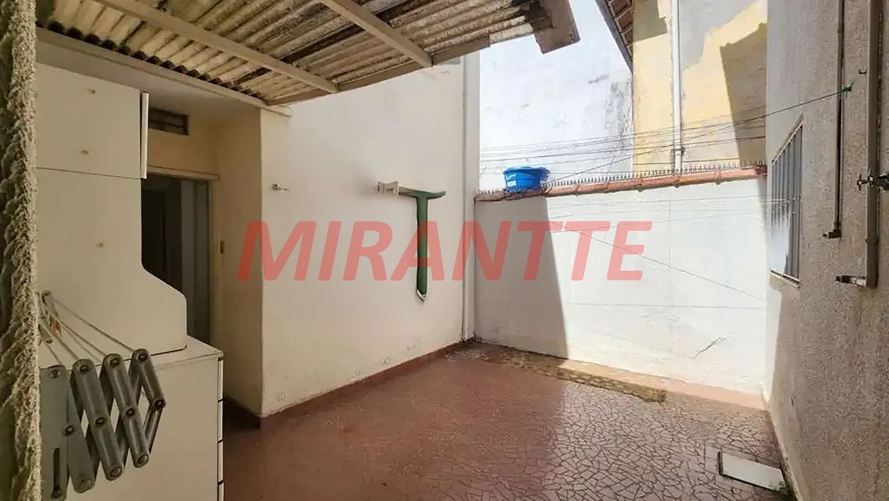 Sobrado de 300m² com 3 quartos em Santana