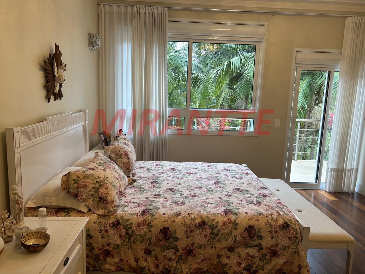 Cond. fechado de 739m² com 5 quartos em Roseira