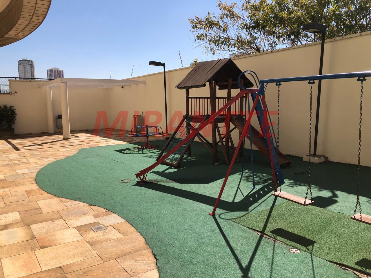 Apartamento de 76m² com 3 quartos em Santana