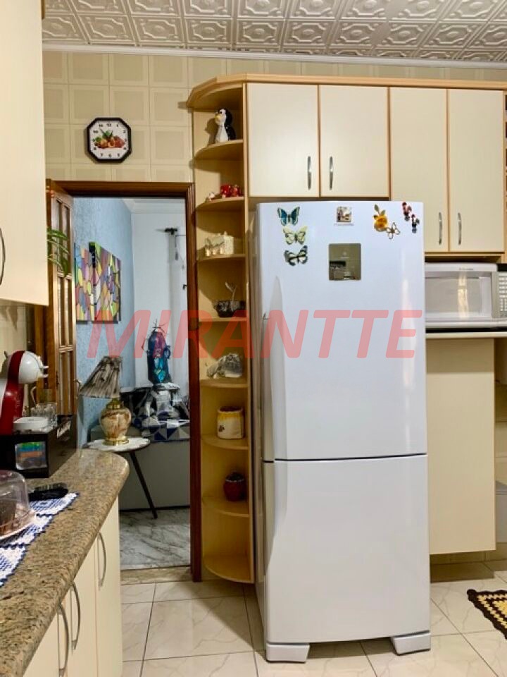 Casa terrea de 85m² com 2 quartos em Parque Vitoria