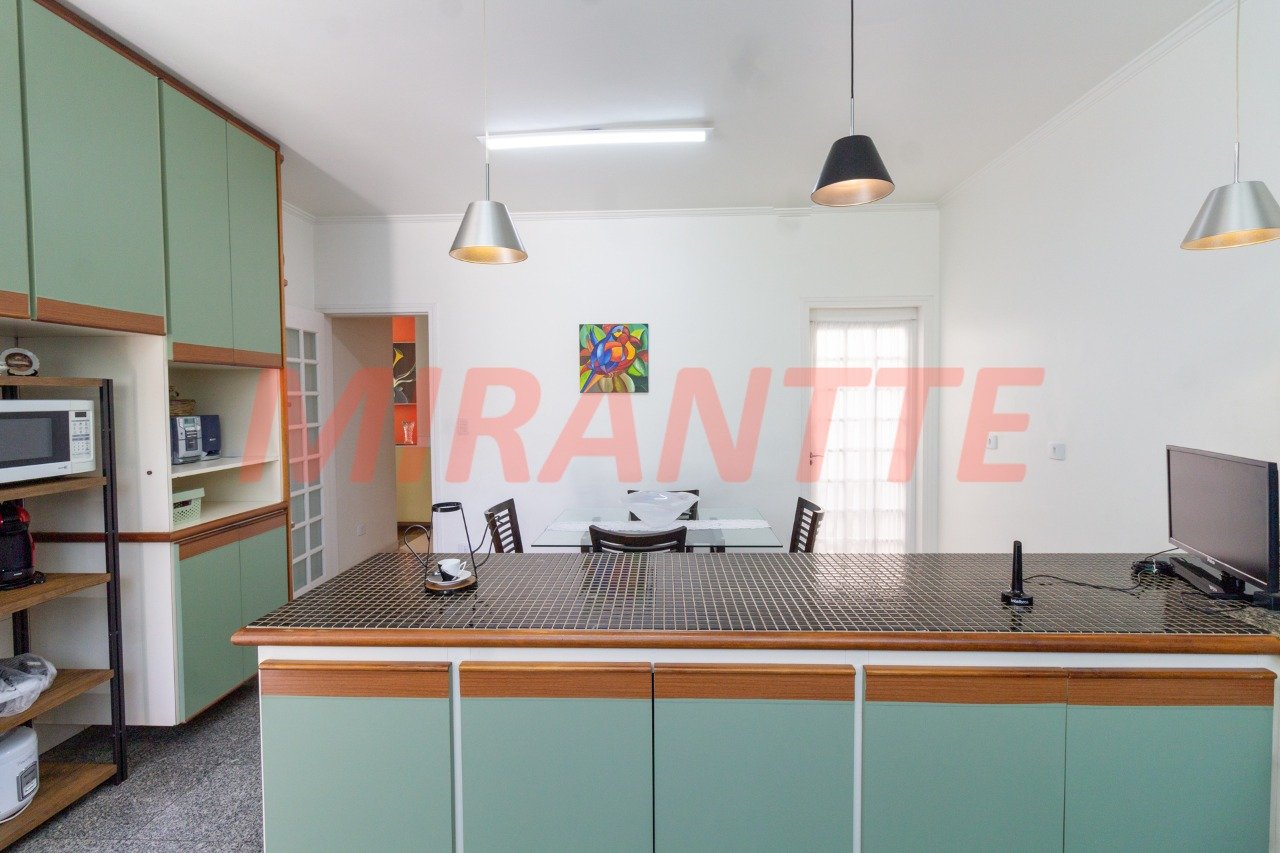 Casa terrea de 374m² com 3 quartos em Santana
