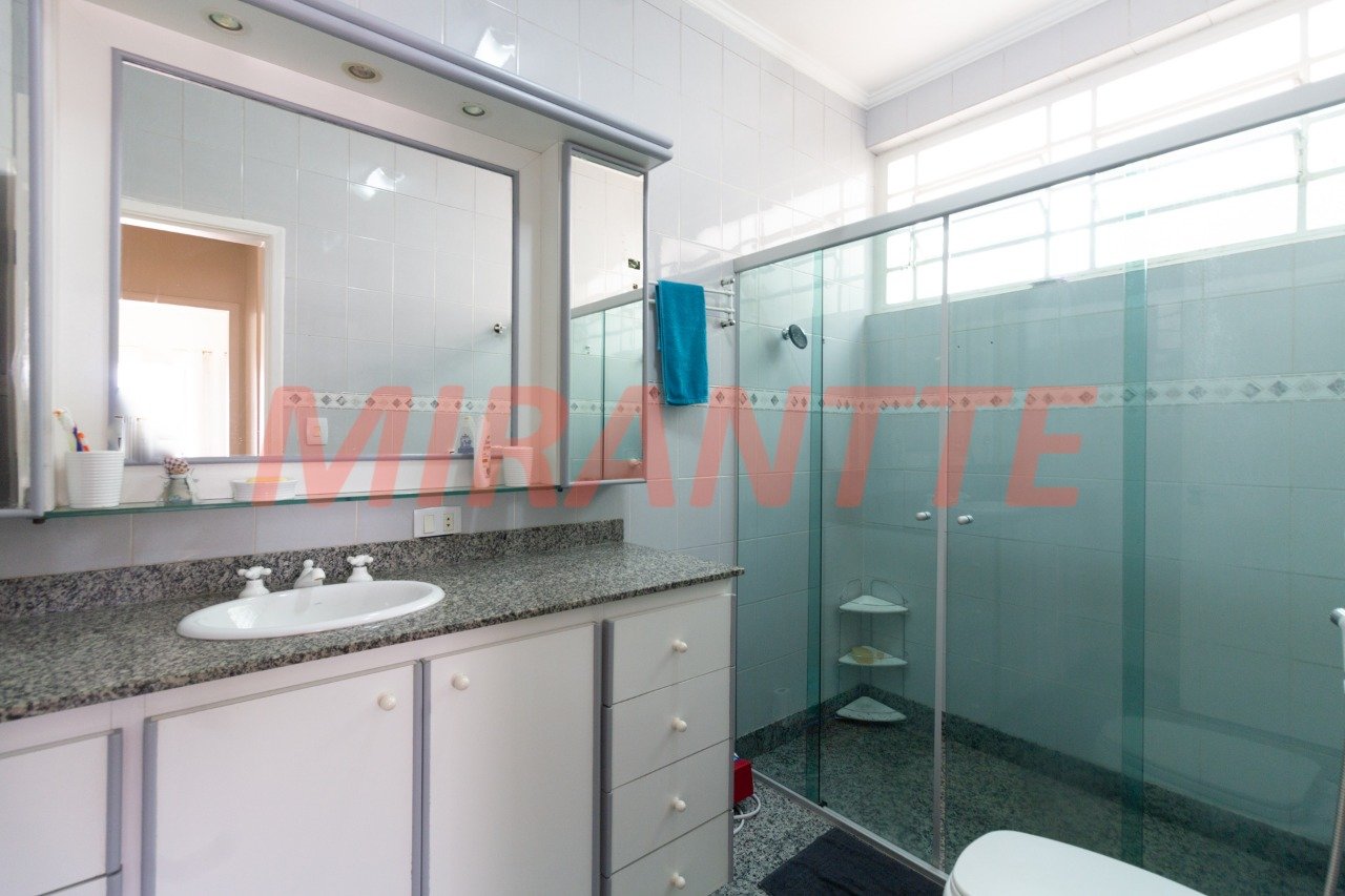 Casa terrea de 374m² com 3 quartos em Santana
