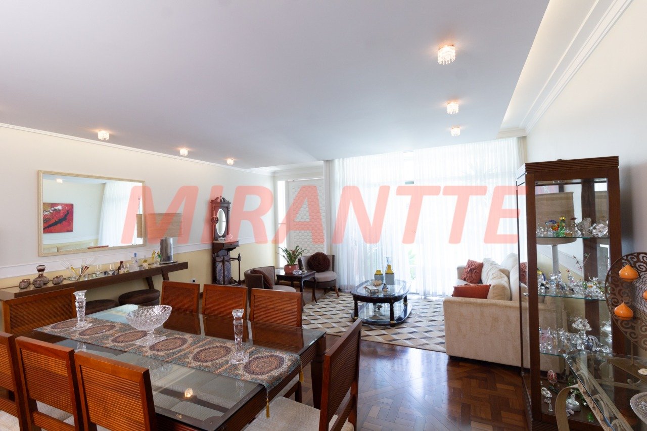 Casa terrea de 374m² com 3 quartos em Santana