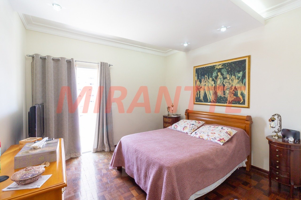 Casa terrea de 374m² com 3 quartos em Santana