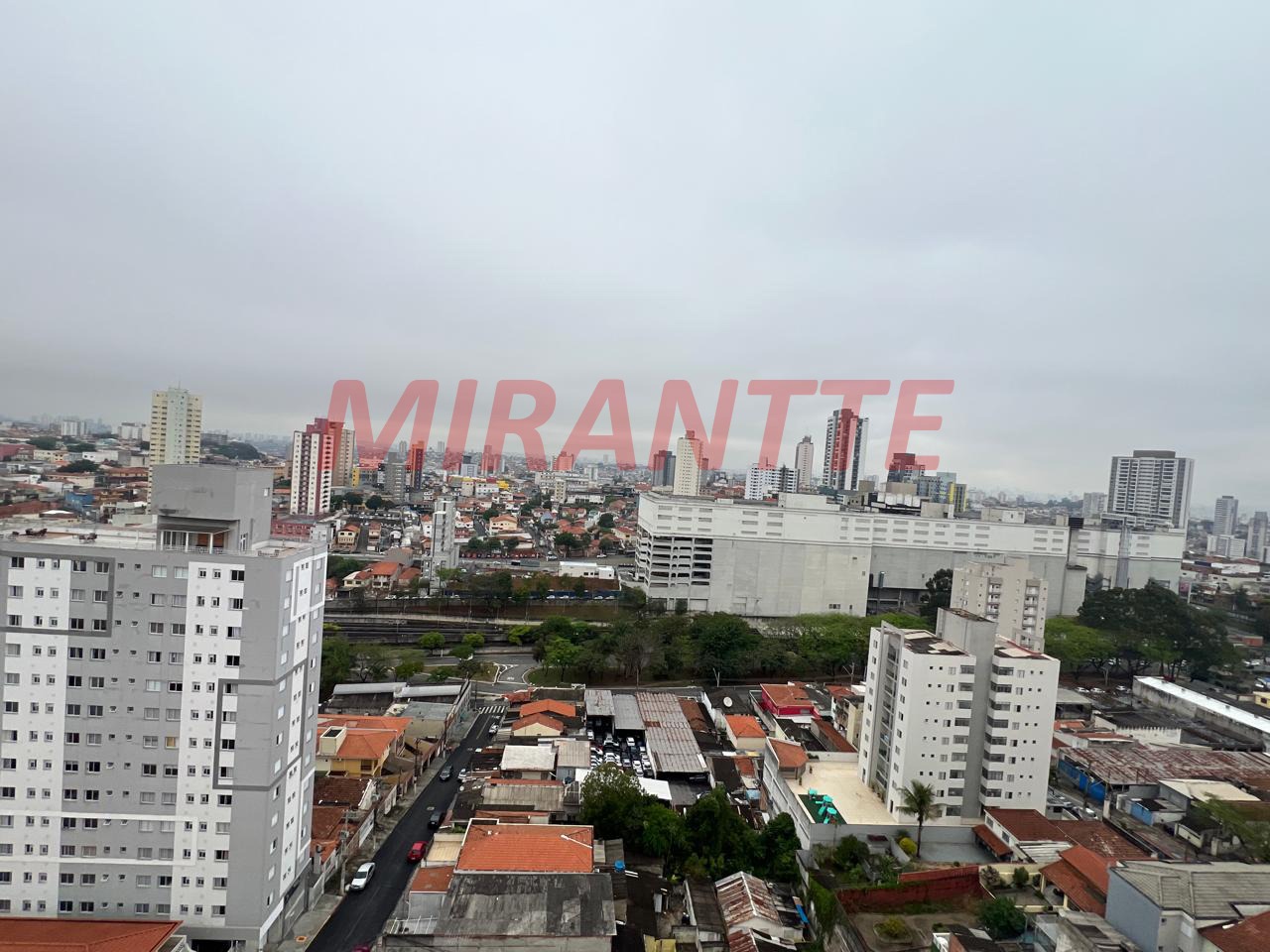 Apartamento de 65m² com 2 quartos em Vila Mazzei