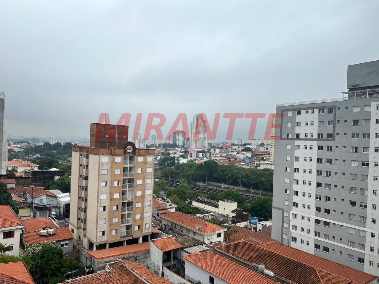 Apartamento de 65m² com 2 quartos em Vila Mazzei