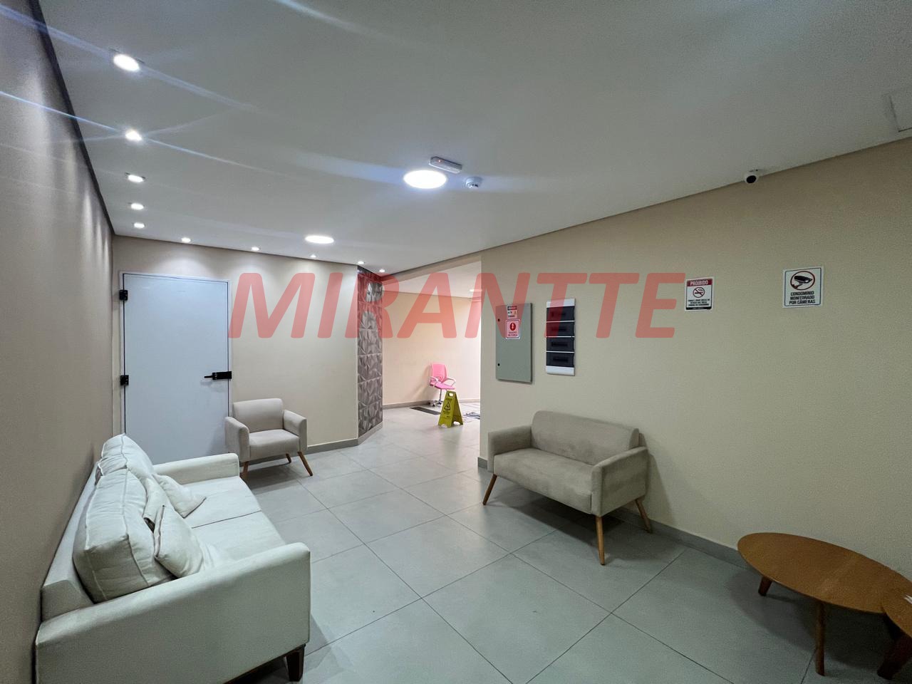 Apartamento de 65m² com 2 quartos em Vila Mazzei