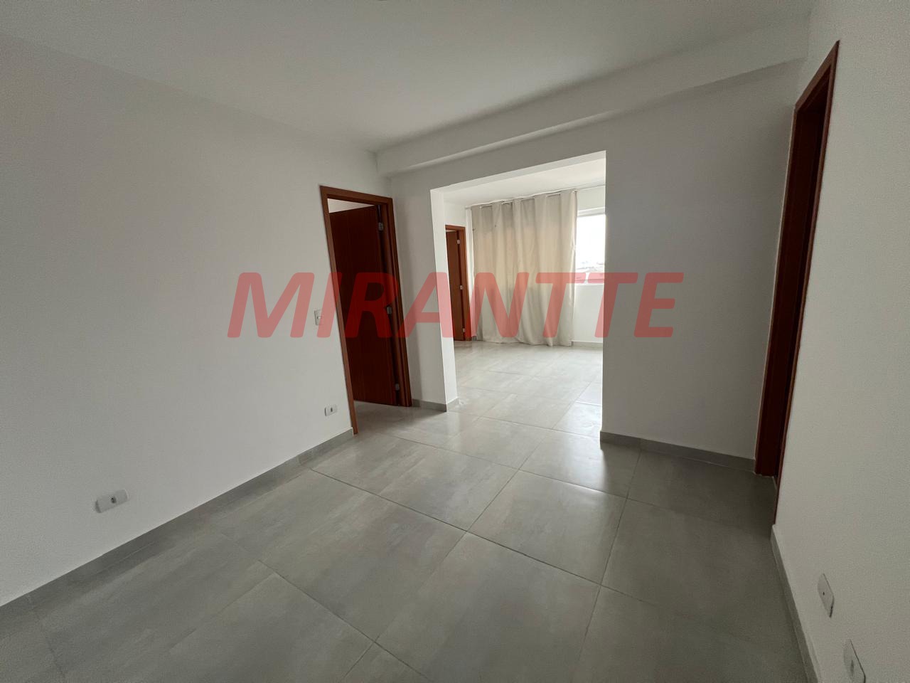 Apartamento de 65m² com 2 quartos em Vila Mazzei