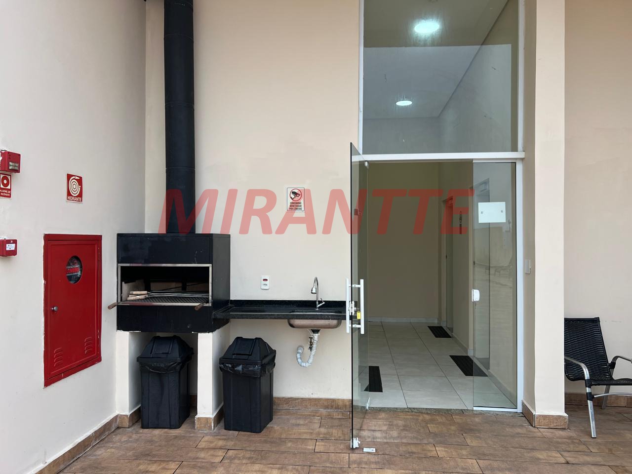 Apartamento de 65m² com 2 quartos em Vila Mazzei