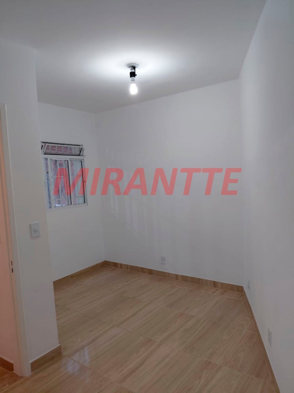 Casa terrea de 40m² com 1 quartos em Chora Menino
