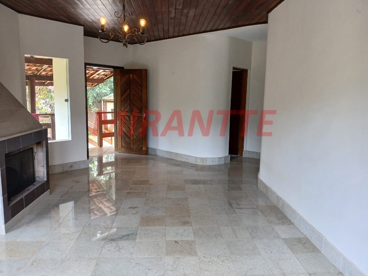 Casa terrea de 254m² com 3 quartos em Serra da Cantareira