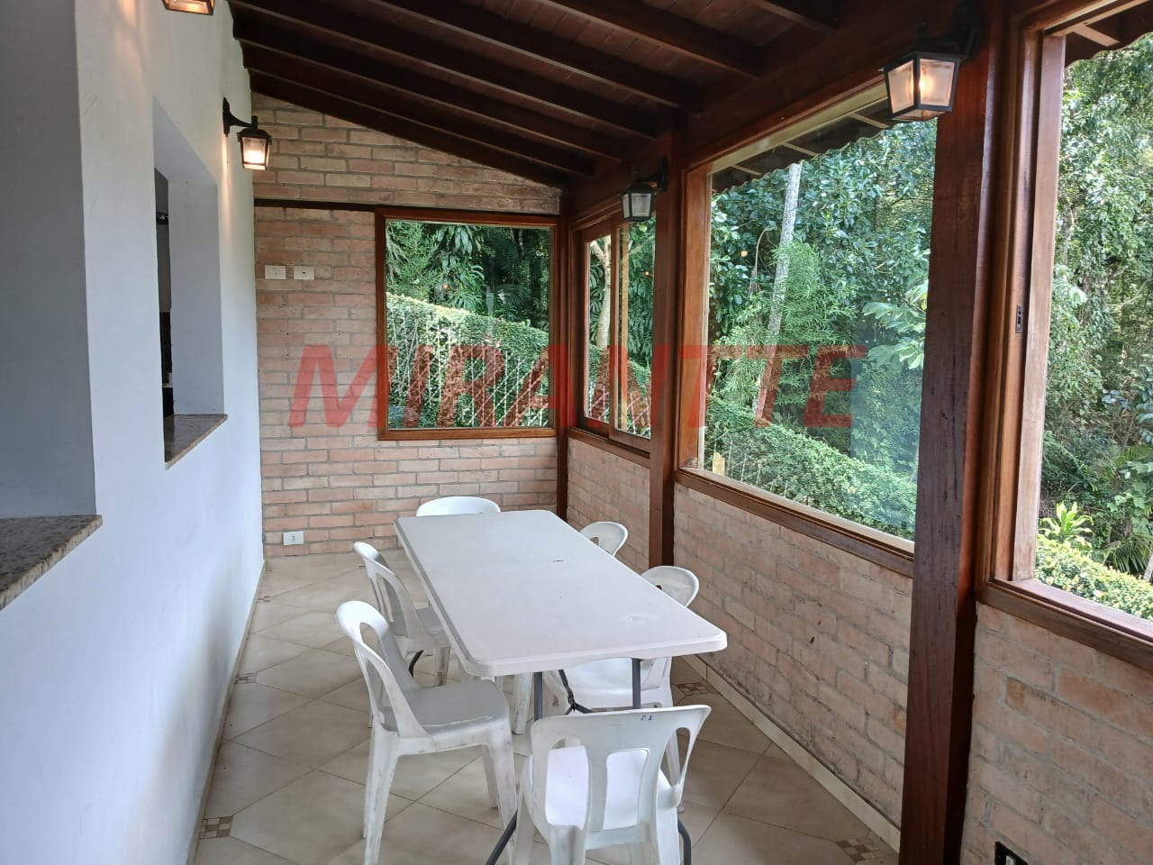 Casa terrea de 254m² com 3 quartos em Serra da Cantareira