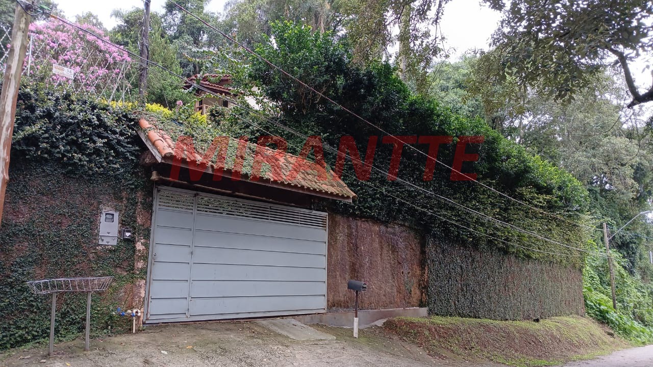 Casa terrea de 254m² com 3 quartos em Serra da Cantareira