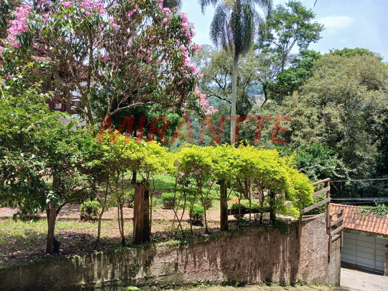 Casa terrea de 254m² com 3 quartos em Serra da Cantareira