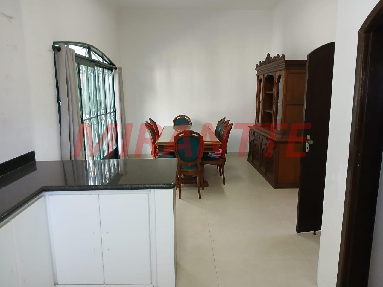 Casa terrea de 200m² com 4 quartos em Vila Nova Savoia