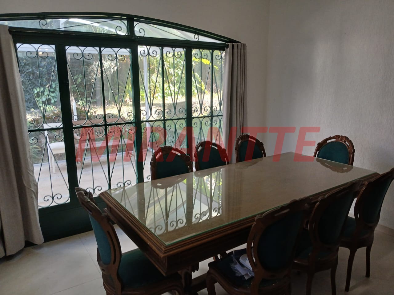 Casa terrea de 200m² com 4 quartos em Vila Nova Savoia