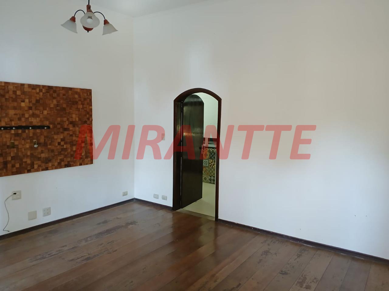Casa terrea de 200m² com 4 quartos em Vila Nova Savoia