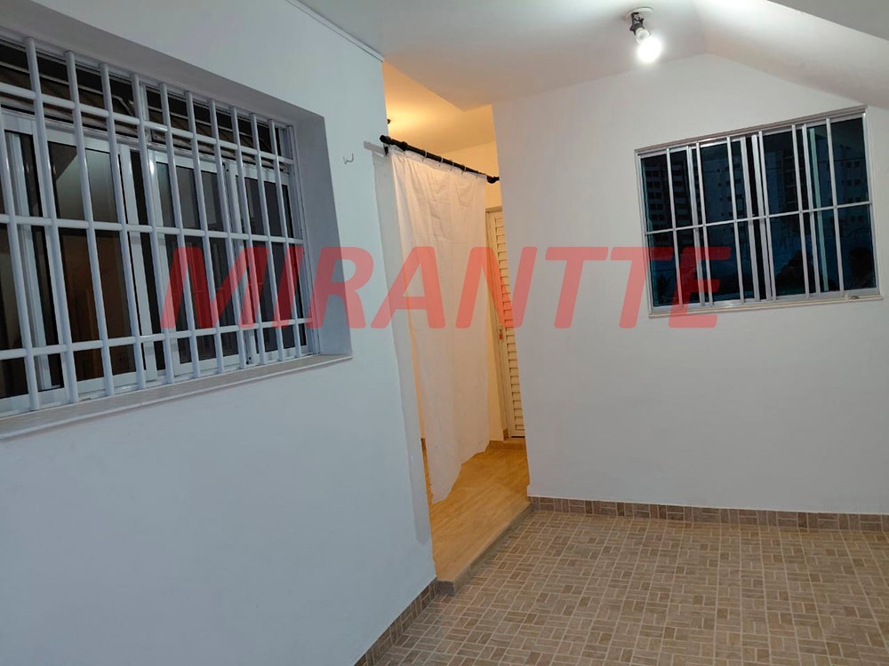 Casa terrea de 40m² com 1 quartos em Chora Menino