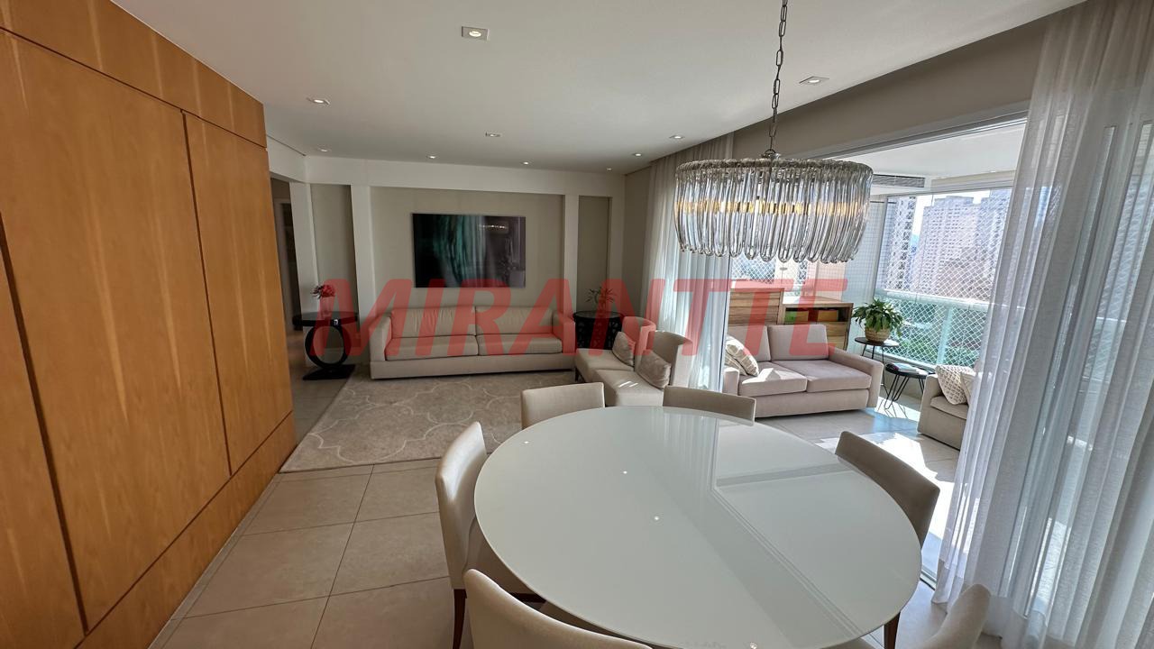 Apartamento de 189m² com 3 quartos em Vila Romana
