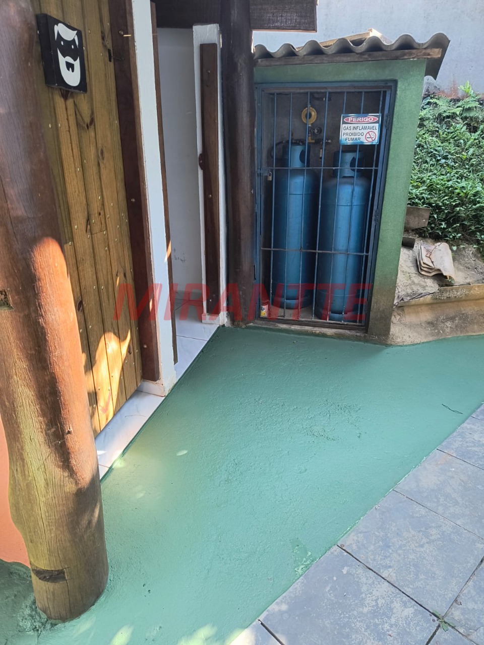 Comercial de 300m² em Roseira