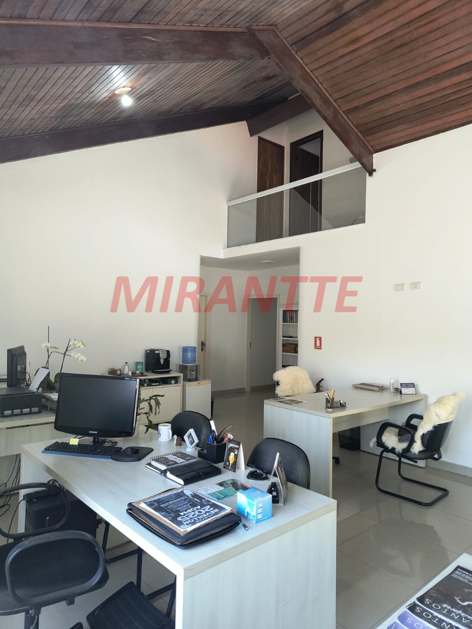 Comercial de 300m² em Roseira