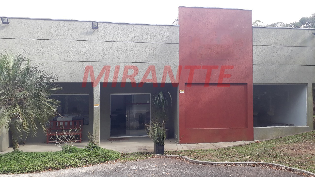 Comercial de 300m² em Roseira