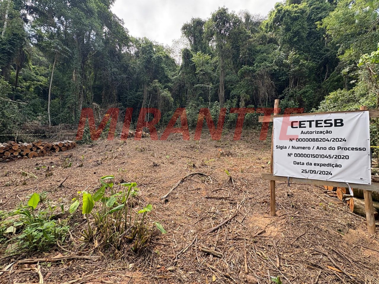 Terreno de 0m² em Roseira