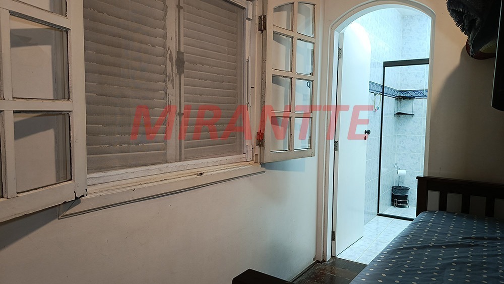 Cond. fechado de 460m² com 4 quartos em Serra da Cantareira