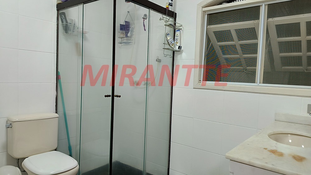 Cond. fechado de 460m² com 4 quartos em Serra da Cantareira