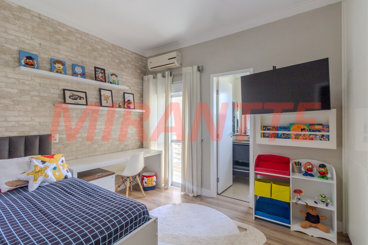 Cobertura de 327m² com 4 quartos em Santa Teresinha