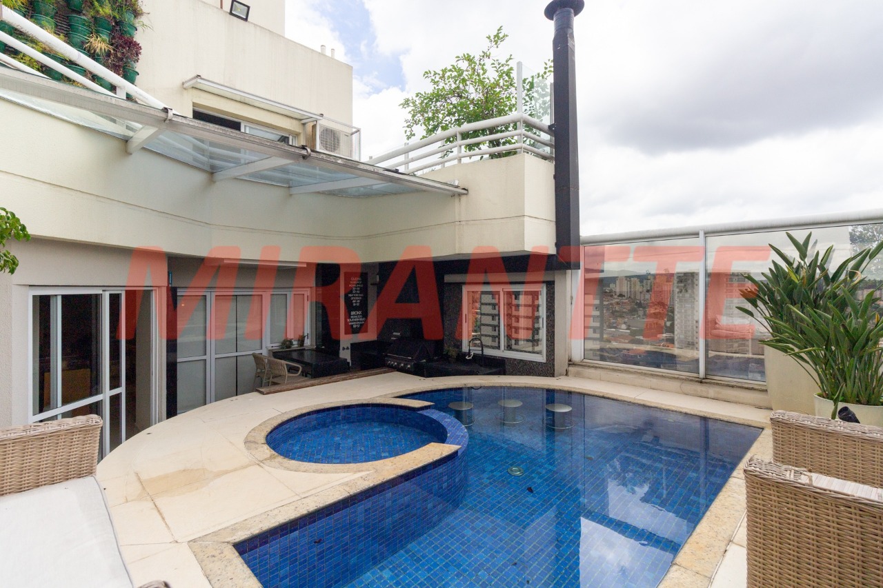 Cobertura de 327m² com 4 quartos em Santa Teresinha