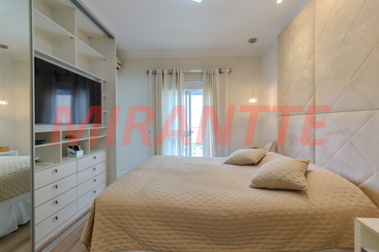Cobertura de 327m² com 4 quartos em Santa Teresinha
