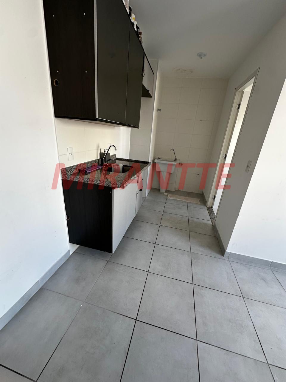 Apartamento de 37m² com 2 quartos em Parada Inglesa