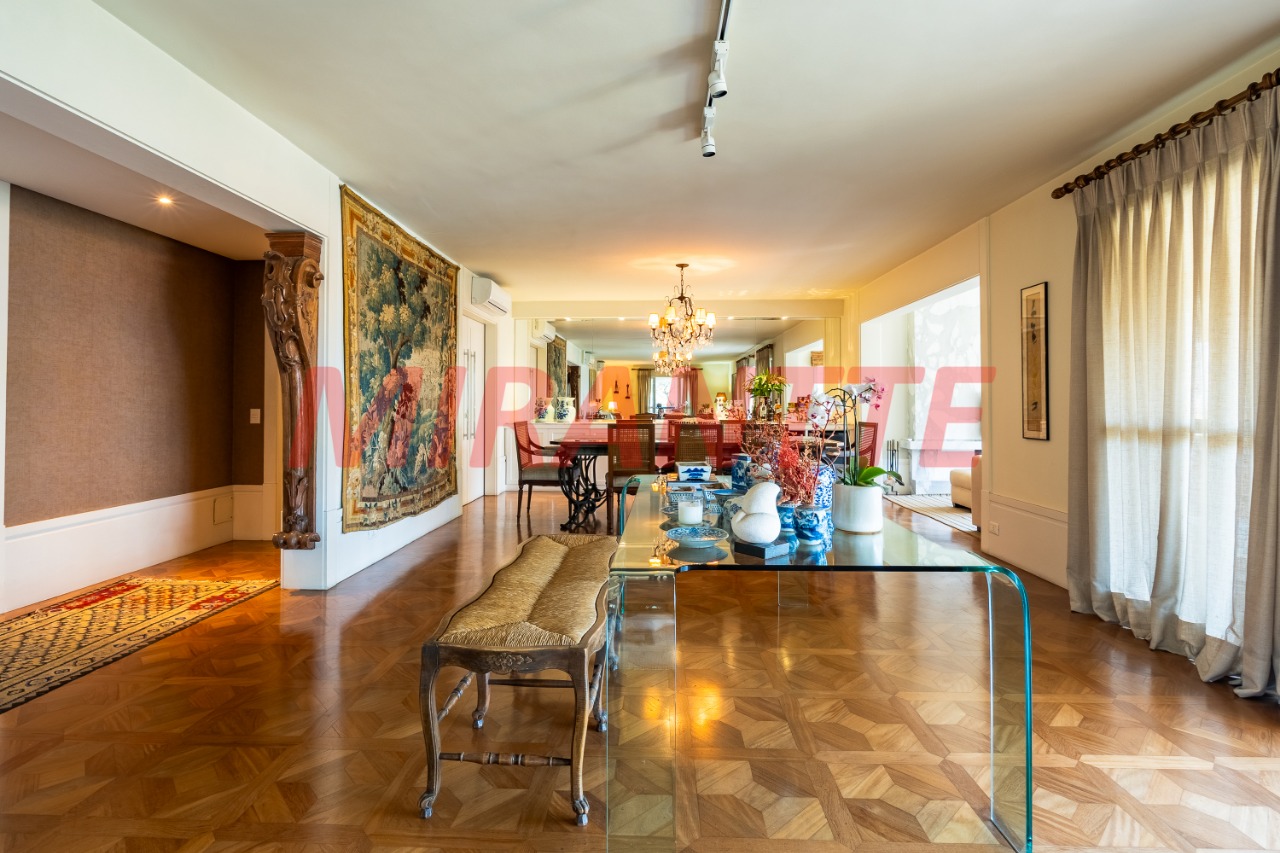 Apartamento de 330m² com 4 quartos em Perdizes