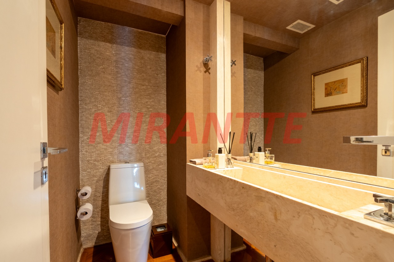 Apartamento de 330m² com 4 quartos em Perdizes