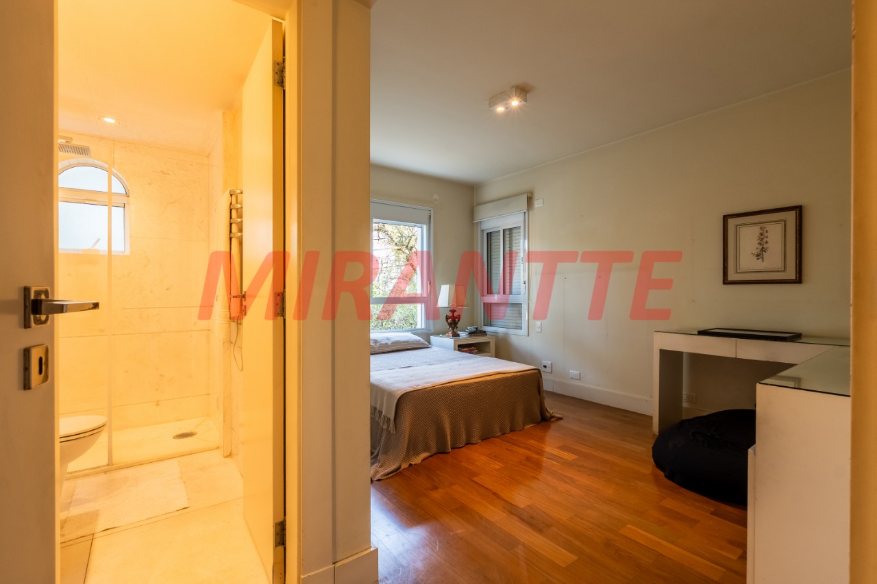 Apartamento de 330m² com 4 quartos em Perdizes