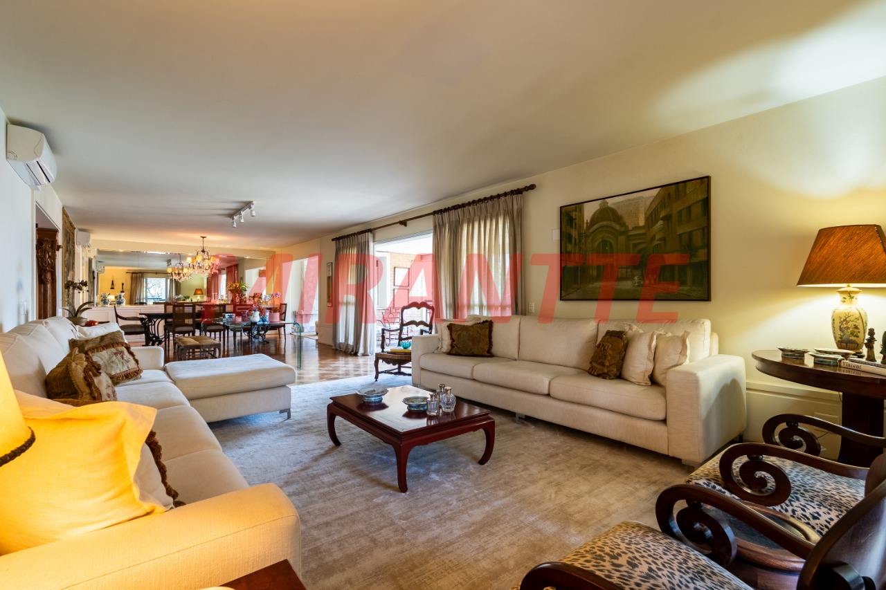 Apartamento de 330m² com 4 quartos em Perdizes