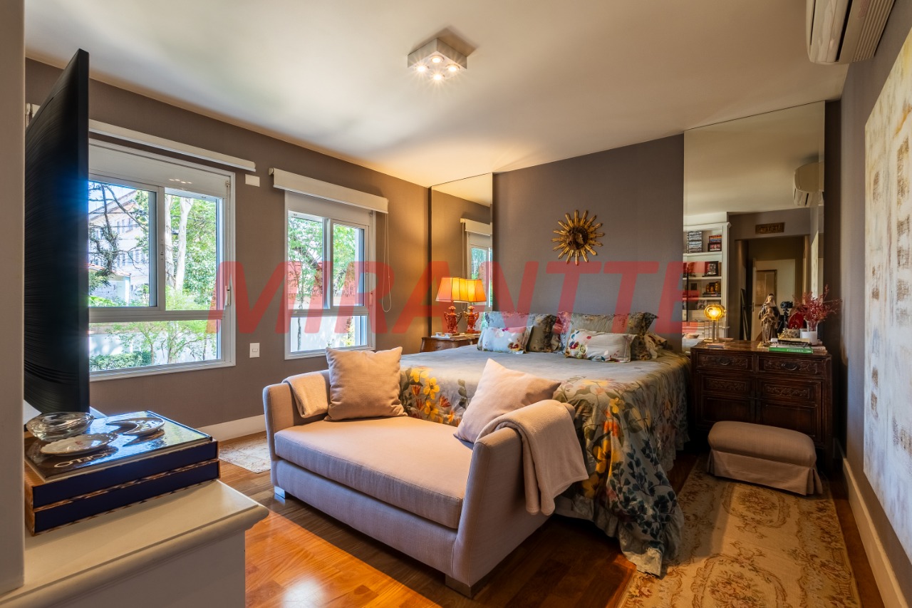 Apartamento de 330m² com 4 quartos em Perdizes